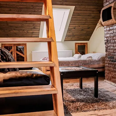 Mnichov Dvor 게스트하우스 Slovenska Lupca