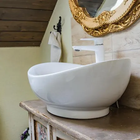 Mnichov Dvor * Slovenska Lupca